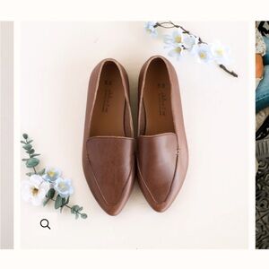 Adelisa & co Espresso Calle Loafer {Women's Leather Shoes}